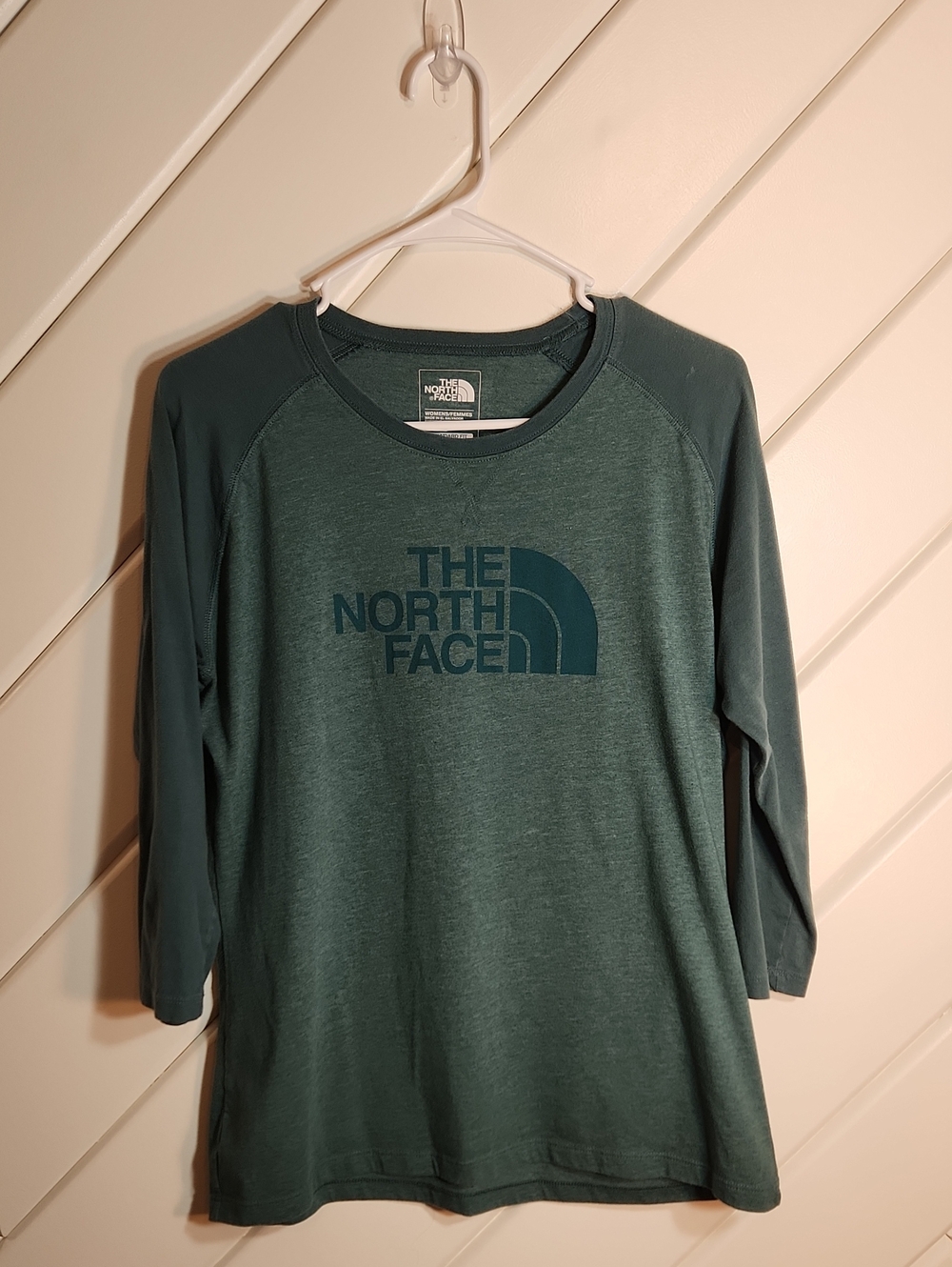 The North Face Dark Green Raglan 3/4 Sleeve Tee